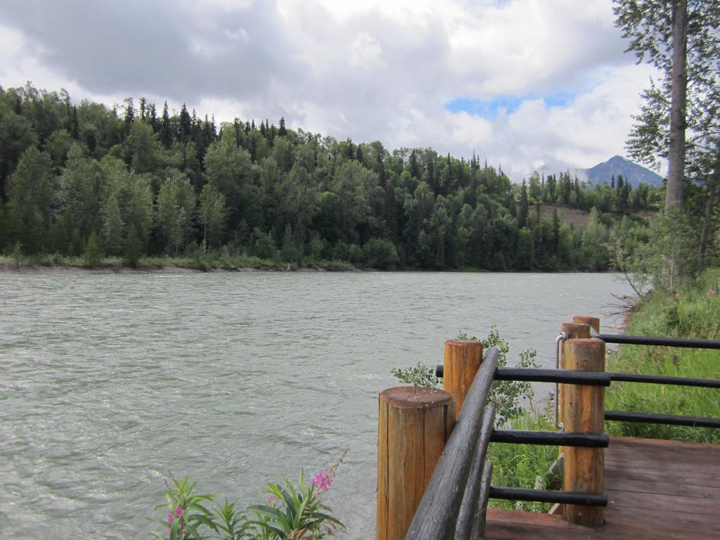 Ldr Lodge - Last Dollar Ranch Smithers Dış mekan fotoğraf