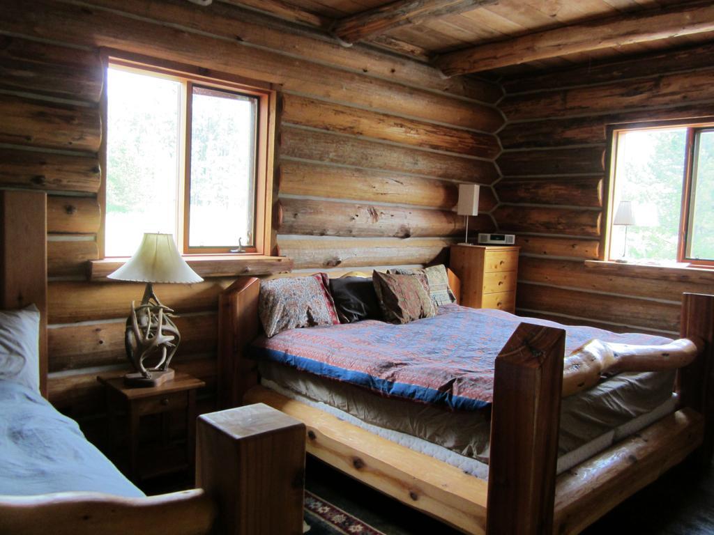 Ldr Lodge - Last Dollar Ranch Smithers Dış mekan fotoğraf