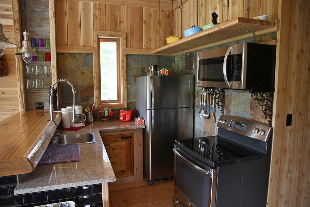 Ldr Lodge - Last Dollar Ranch Smithers Dış mekan fotoğraf