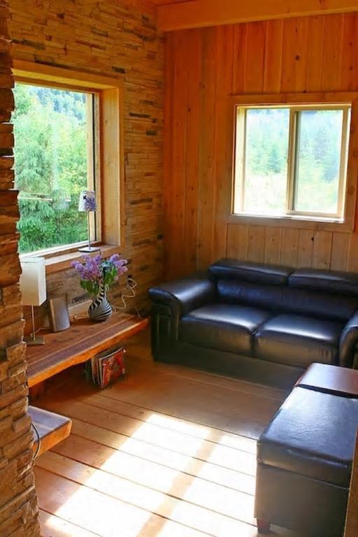 Ldr Lodge - Last Dollar Ranch Smithers Dış mekan fotoğraf